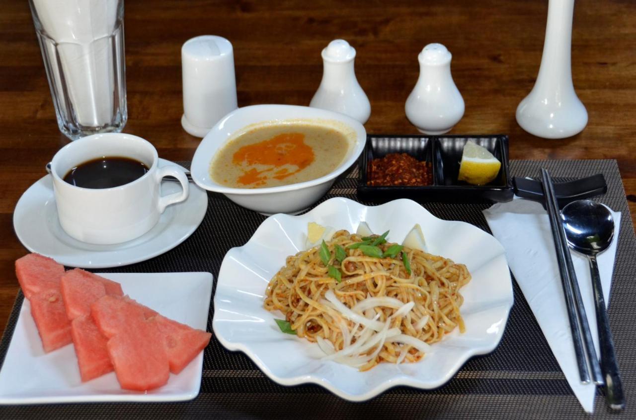 Seoul Hotel Myanmar Gyogon Pokoj fotografie